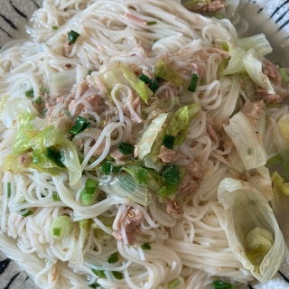 素麺のツナ炒め